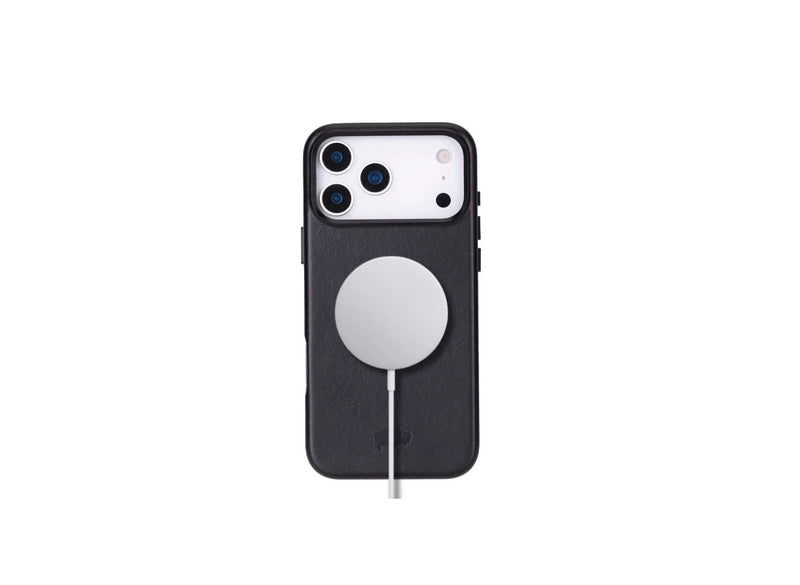 MagSafe & Qi2 Charging with iPhone 17 Cases: What Works (and What Doesn’t) - BlackBrook Case