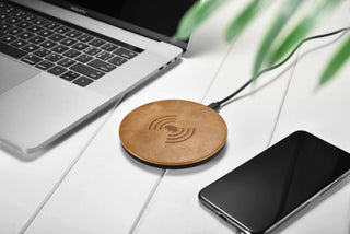 Review: Best wireless chargers for iPhone & Android - BlackBrook Case