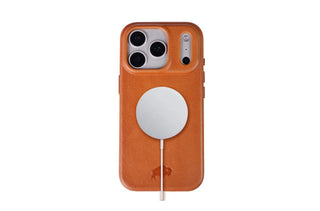 A picture of Blackbrook’s iPhone 17 Pro ssnap-oncase.