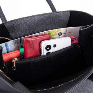 Carrera Novelya — Full-Grain Leather Top Handle Bag, Pebble Black