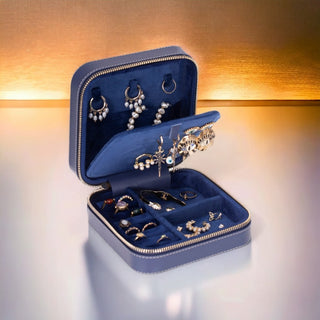 Amanda Full‑Grain Leather Jewelry Box, Peach