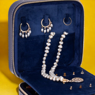 Amanda Full‑Grain Leather Jewelry Box, Blue