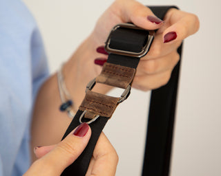 Dillon Full‑Grain Leather Crossbody Bag – Distressed Coffee