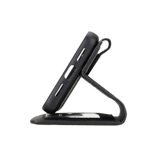 Carter Detachable Leather Wallet Case – Pixel 8 Pro, Pebble Black