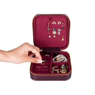 Amanda Full‑Grain Leather Jewelry Box, Peach