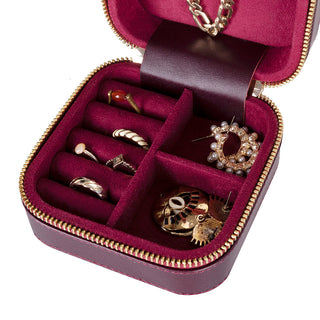 Amanda Full‑Grain Leather Jewelry Box, Peach