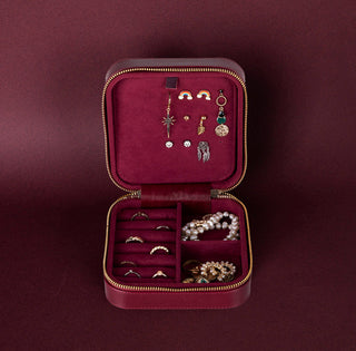 Amanda Full‑Grain Leather Jewelry Box, Blue