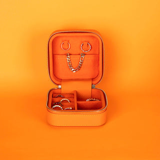 Amanda Full‑Grain Leather Jewelry Box, Peach