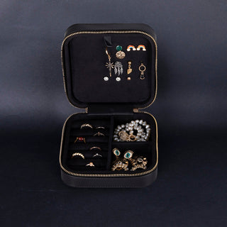 Amanda Full‑Grain Leather Jewelry Box, Black