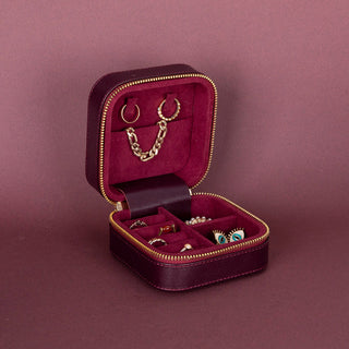 Amanda Full‑Grain Leather Jewelry Box, Lilac