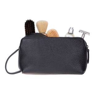 Carrera Montelaro — Full-Grain Cowhide Handheld & Toiletry Bag, Pebble Black
