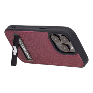 Reed Leather Snap‑On Case with Stand – iPhone 15 Pro Max, Bordeaux