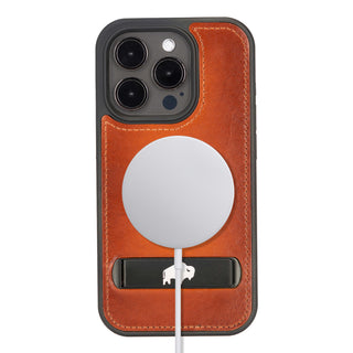Reed Leather Snap‑On Case with Stand – iPhone 15 Pro, Burnished Tan
