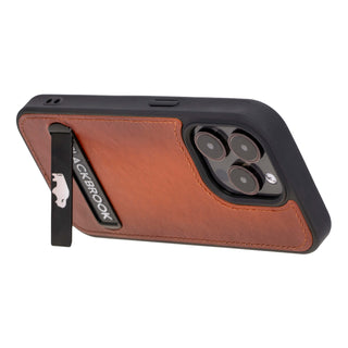 Reed Leather Snap‑On Case with Stand – iPhone 15 Pro, Burnished Tan