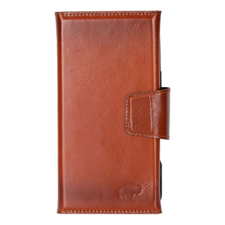 Tudor Tri-Fold Leather Wallet Case – iPhone 16 Plus, Burnished Tan