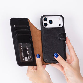 Carter Detachable Leather Wallet Case – iPhone 17 Pro Max, Rustic Black - UnBranded