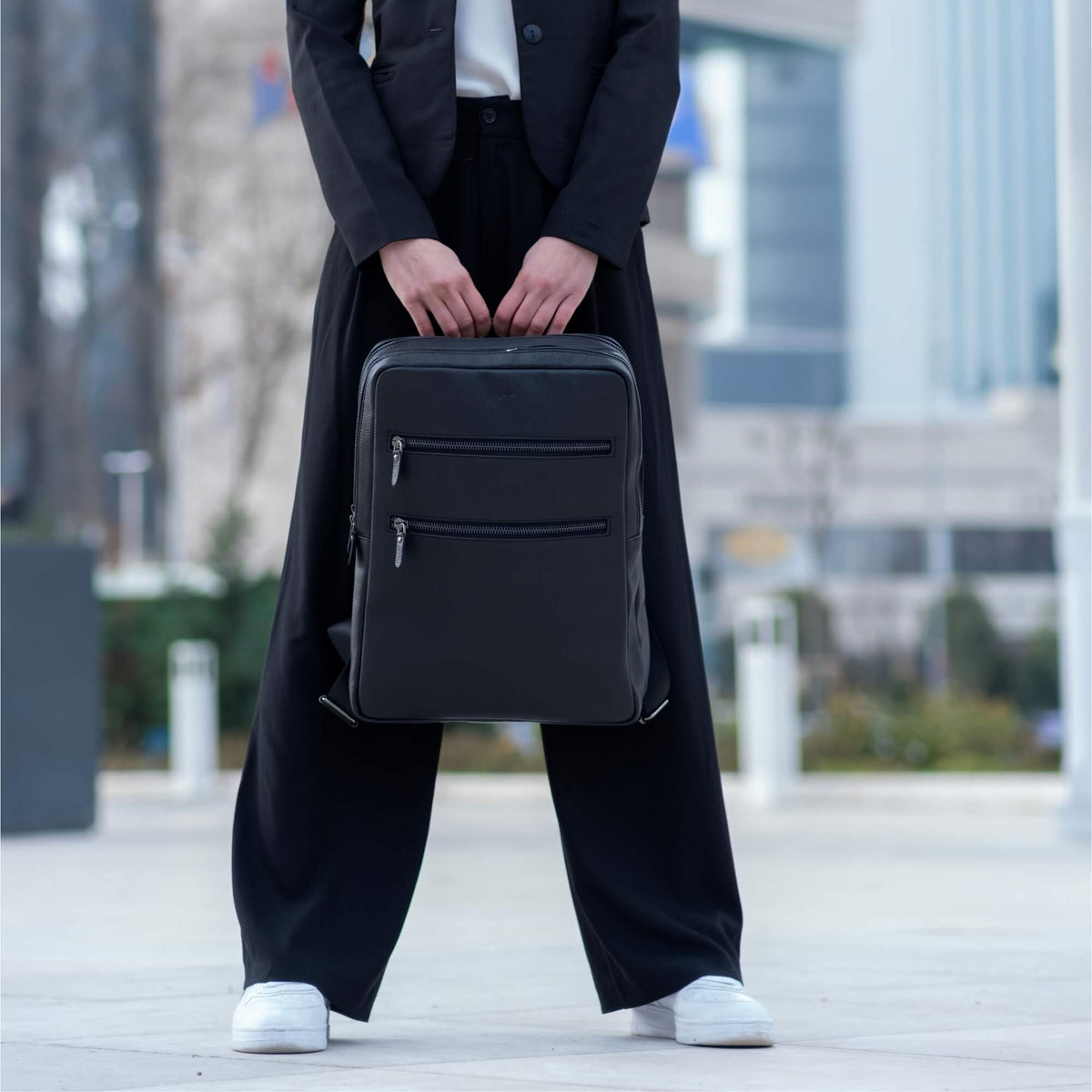 black leather look backpack Mariner Travel Chrome Finished Accessories NoirTrek Leather Backpack 1.0