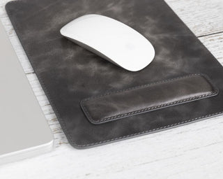 Comfy Leather Mouse Pad with Wrist Rest - Bouletta