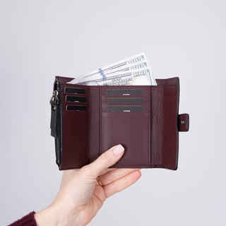 Elba Leather Women's Wallet, Black Bordeaux Band - UnBranded