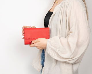 Linea Leather Women's Wallet, Red - UnBranded