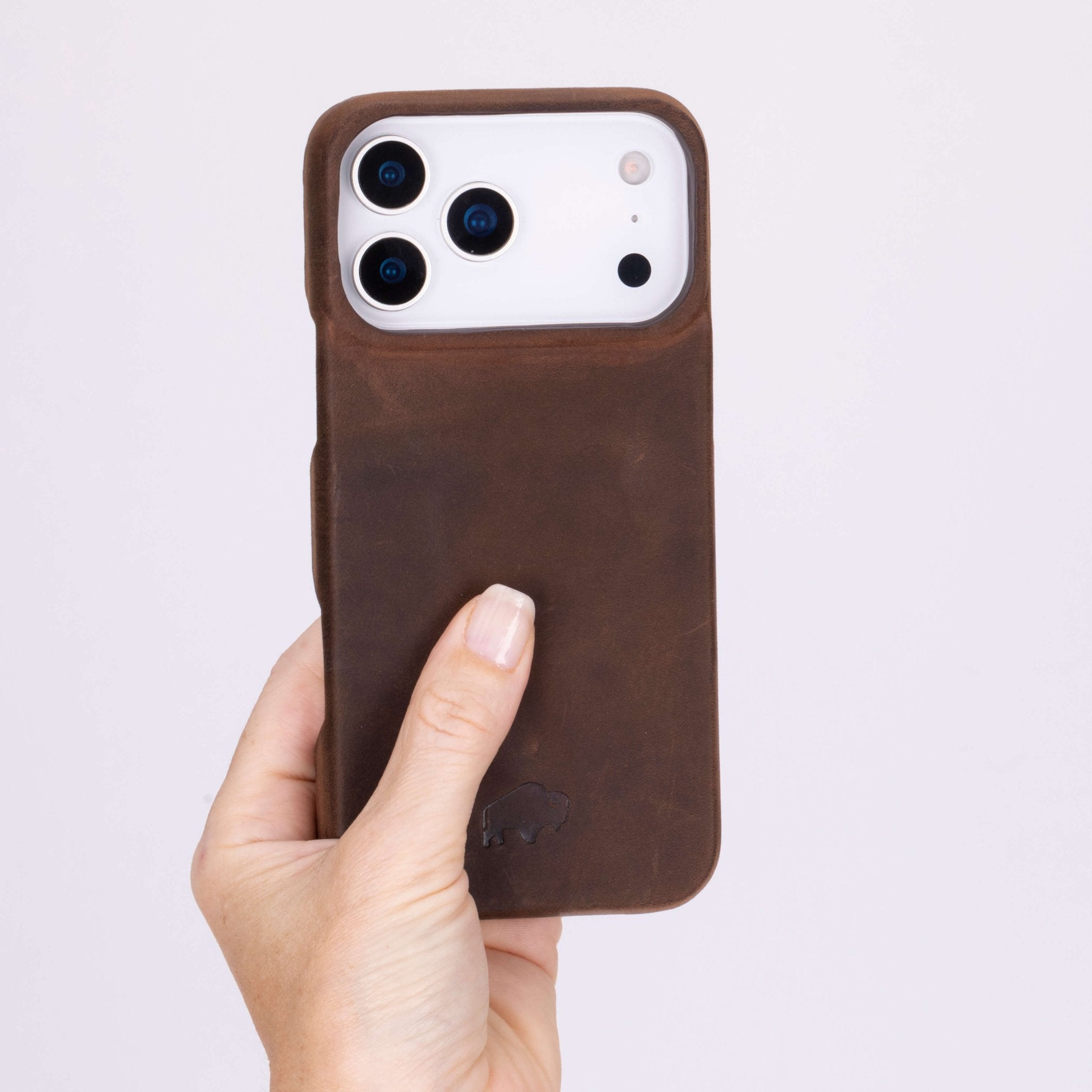 Mason Full-Grain Leather iPhone 17 Pro Max MagSafe Case – Slim Snap-On Mason Full-Grain Leather iPhone 17 Pro Max MagSafe Case – Slim Snap-On