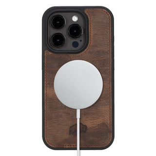 Modern York MagSafe Leather Case – iPhone 15 Pro, Distressed Coffee - BlackBrook Case