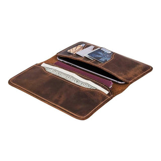 Voyager Leather Passport Wallet - Bouletta