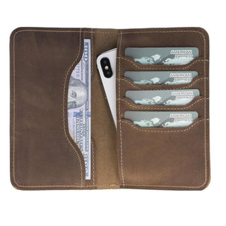 Voyager Leather Passport Wallet - Bouletta